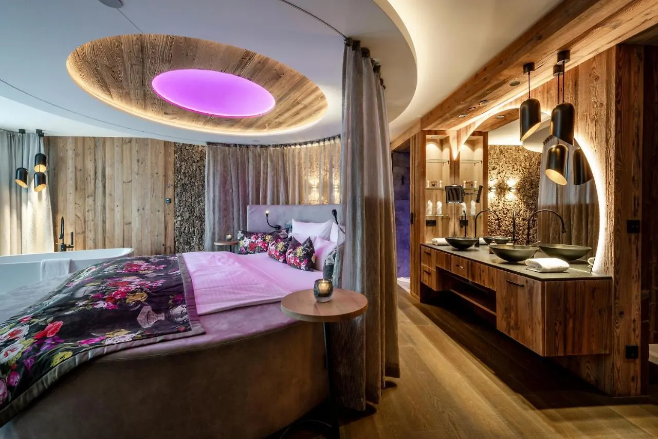 Huettenhof - Wellnesshotel & Luxus-Bergchalets - Adults Only Grainet Hotel