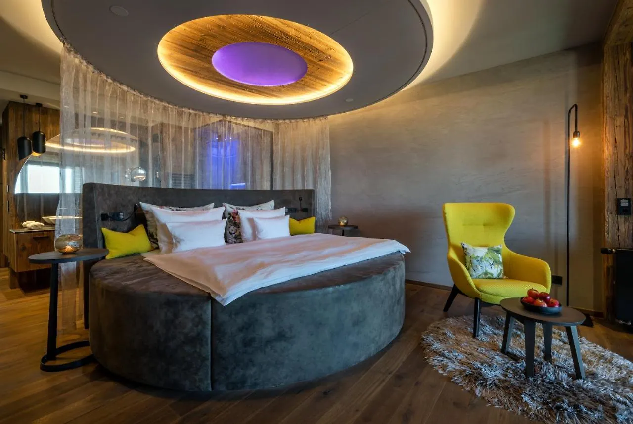 Huettenhof - Wellnesshotel & Luxus-Bergchalets - Adults Only Grainet Germany