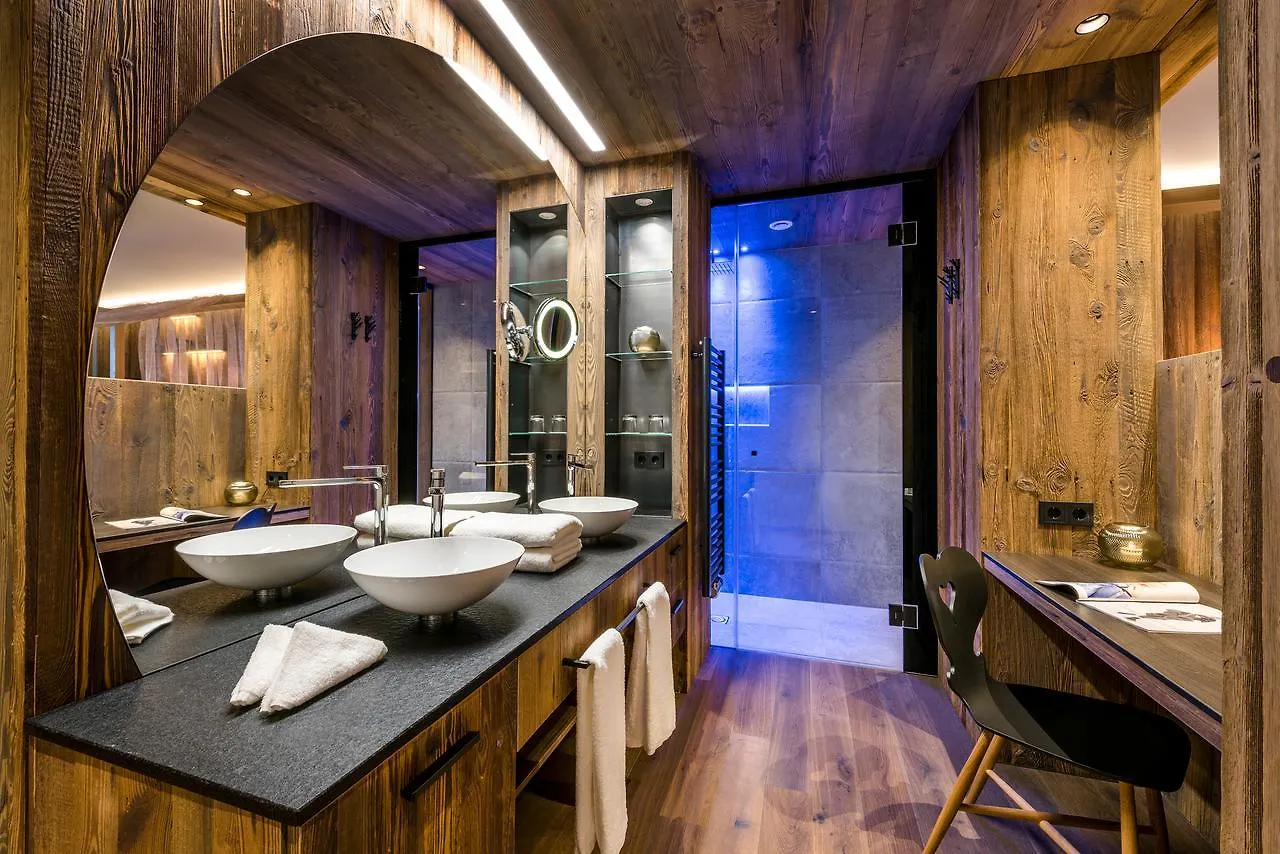 Huettenhof - Wellnesshotel & Luxus-Bergchalets - Adults Only Grainet 4*,  Germany